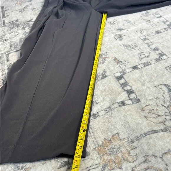 Meshki Grey Tailored Wide-Leg Pant - Picture 5 of 7